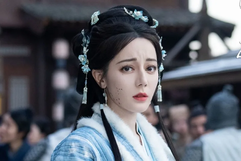 dich le nhiet ba sinh nam bao nhieu tieu su va tuoi tac moi nhat