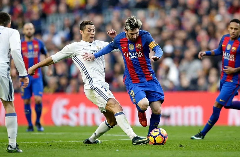 messi va ronaldo ai giau hon cuoc chien vuong quyen tai san ty do