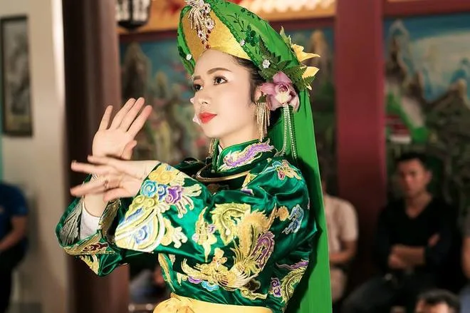 top-6-dau-hieu-co-can-dong-cua-nguoi-so-linh-a1