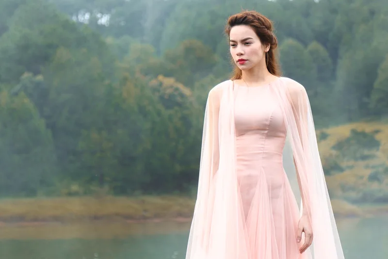 Tiểu sử Hồ Ngọc Hà