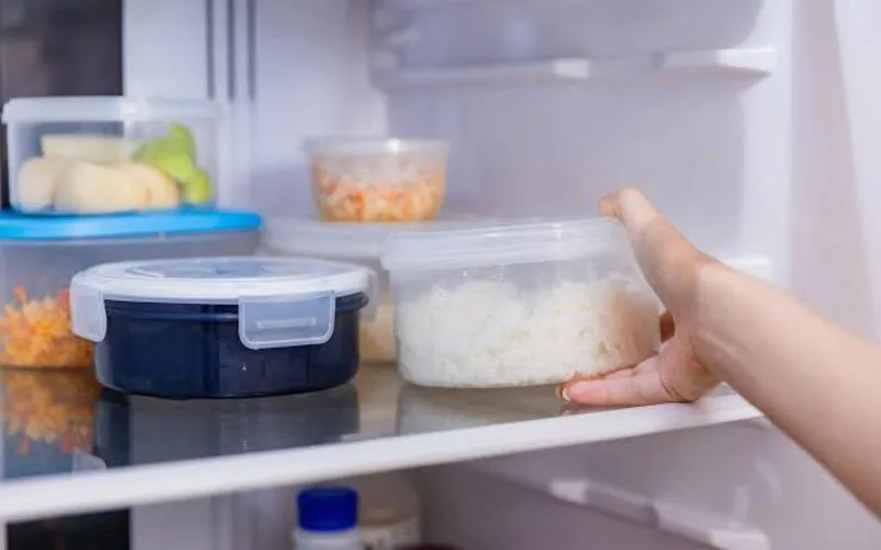 Ăn cơm nguội có tốt không? Những điều cần biết để sử dụng cơm đã nấu đúng cách